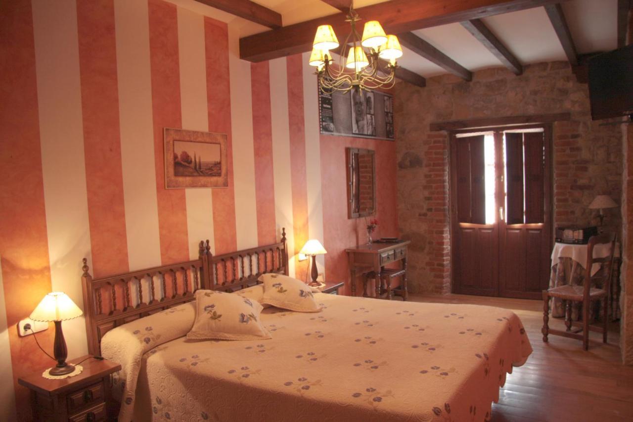Habitaciones Y Estudios- Hotel "Posada De Cantabria El Solar" - Cenas Y Gintonic- Bar -Terraza Panoramica Галисано Екстериор снимка