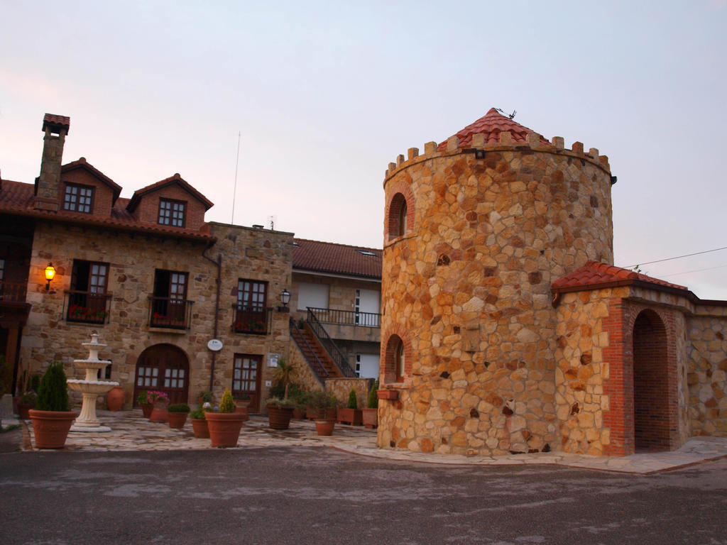 Habitaciones Y Estudios- Hotel "Posada De Cantabria El Solar" - Cenas Y Gintonic- Bar -Terraza Panoramica Галисано Екстериор снимка