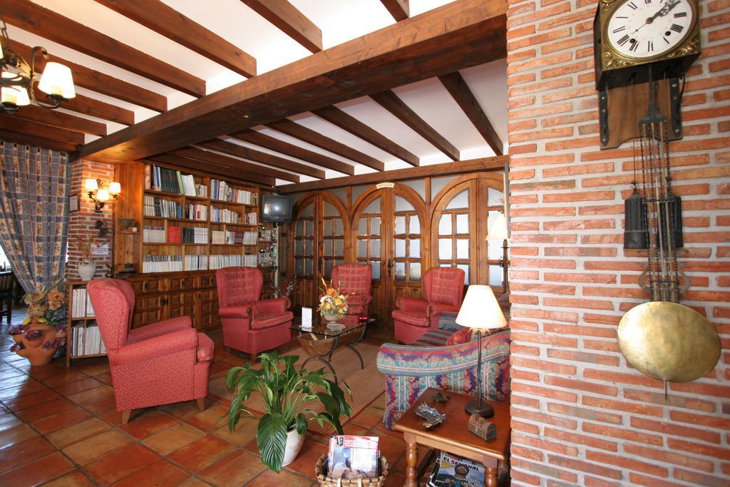 Habitaciones Y Estudios- Hotel "Posada De Cantabria El Solar" - Cenas Y Gintonic- Bar -Terraza Panoramica Галисано Екстериор снимка