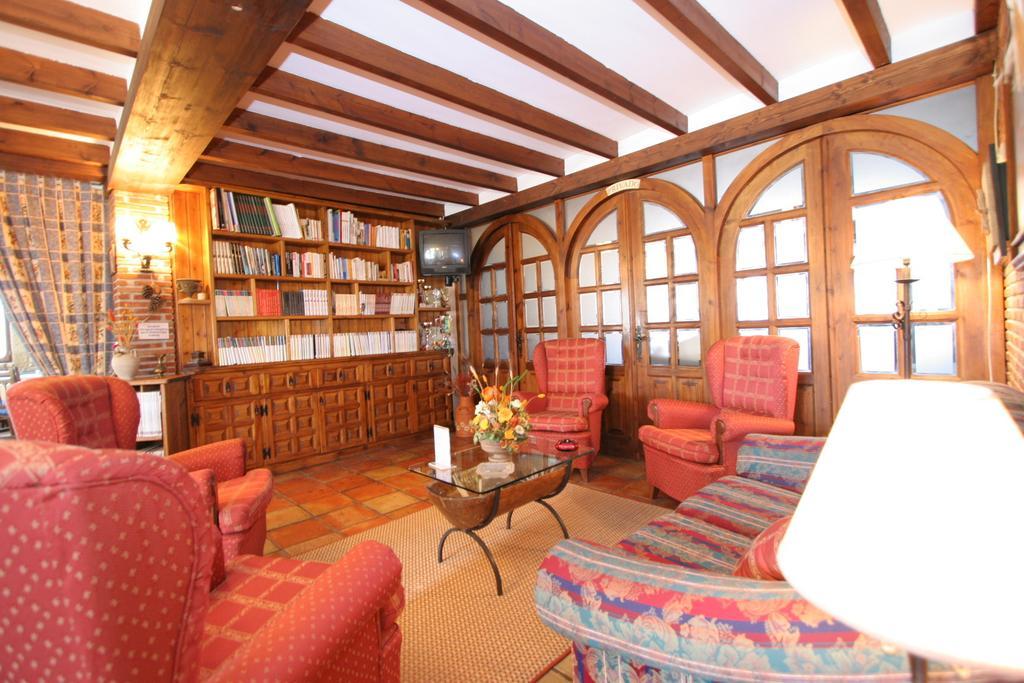 Habitaciones Y Estudios- Hotel "Posada De Cantabria El Solar" - Cenas Y Gintonic- Bar -Terraza Panoramica Галисано Екстериор снимка